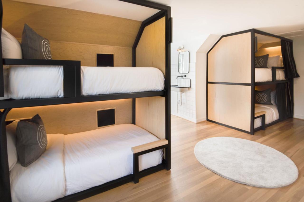 Modal Hostel Greenville Bagian luar foto
