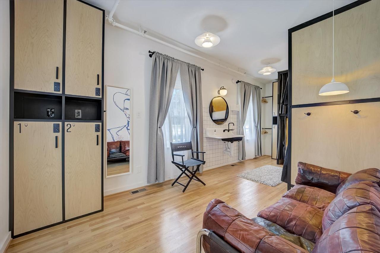 Modal Hostel Greenville Bagian luar foto